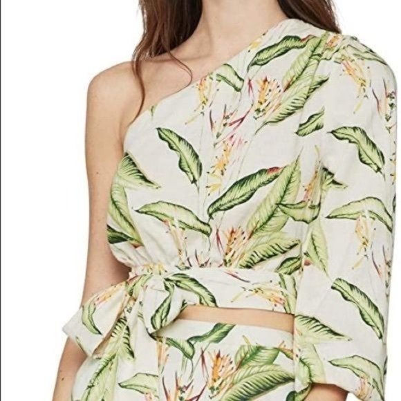 BCBGMAXAZRIA Romantic Linen blend One shoulder Belted Long Sleeve top Size L NWT - Picture 3 of 14